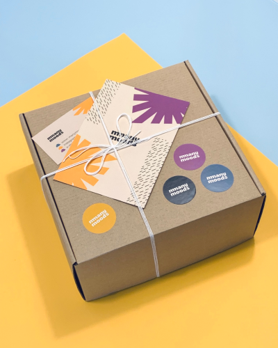 świece sojowe zapakowane na prezent dla przyjaciółki