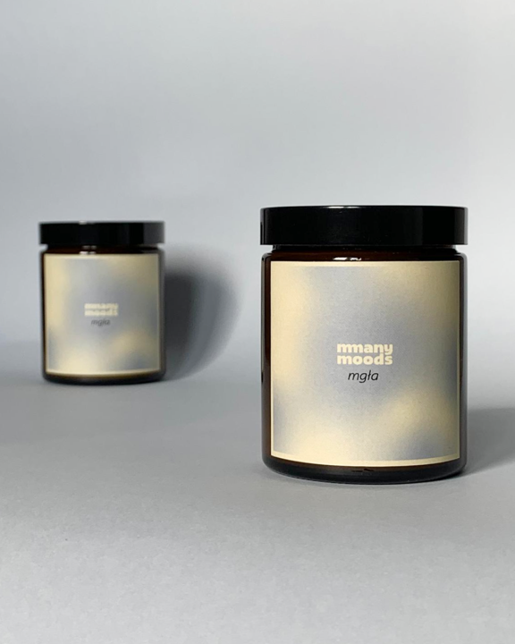 many moods świeca o zapachu tabaki