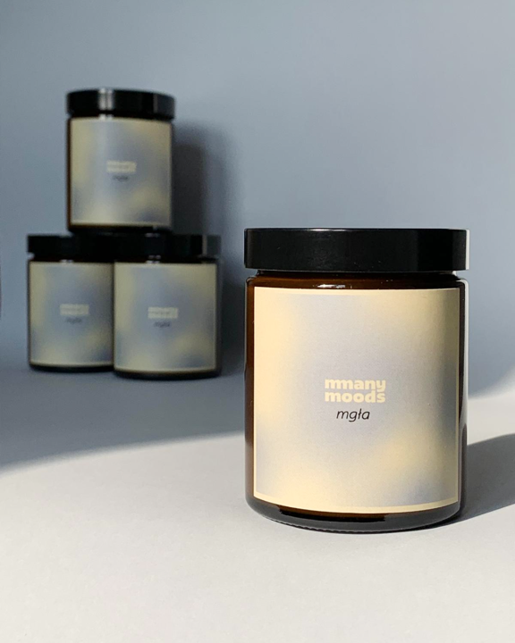 otulająca świeca zapachowa - mgła